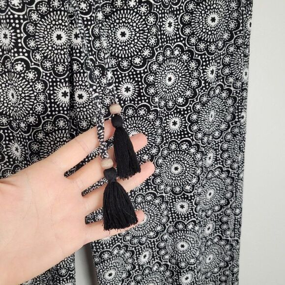 Talbots Cotton Pants Straight Leg Lightweight Pull On Print Black White Size S - Picture 8 of 12